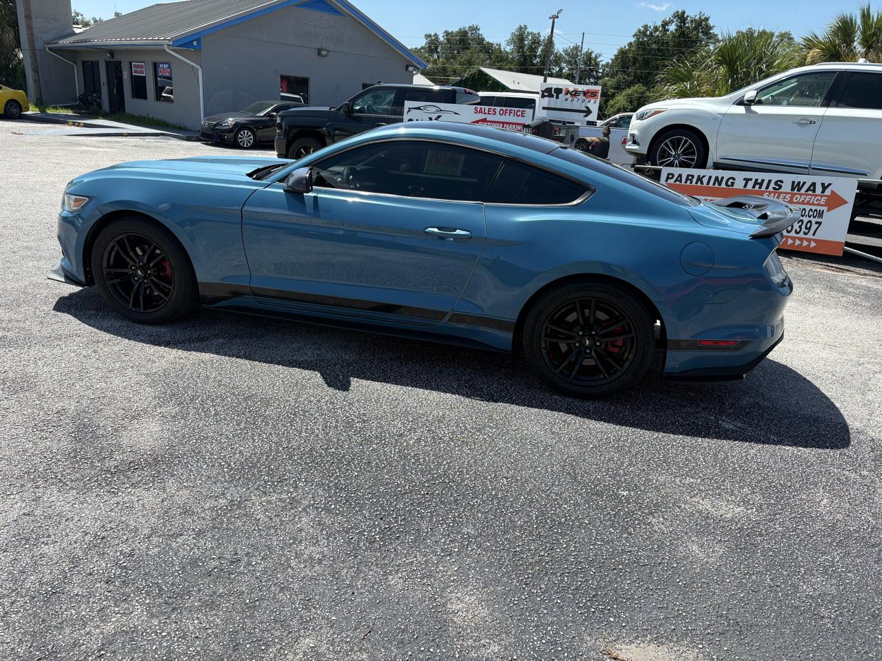 Ford Mustang EcoBoost Fastback 2017