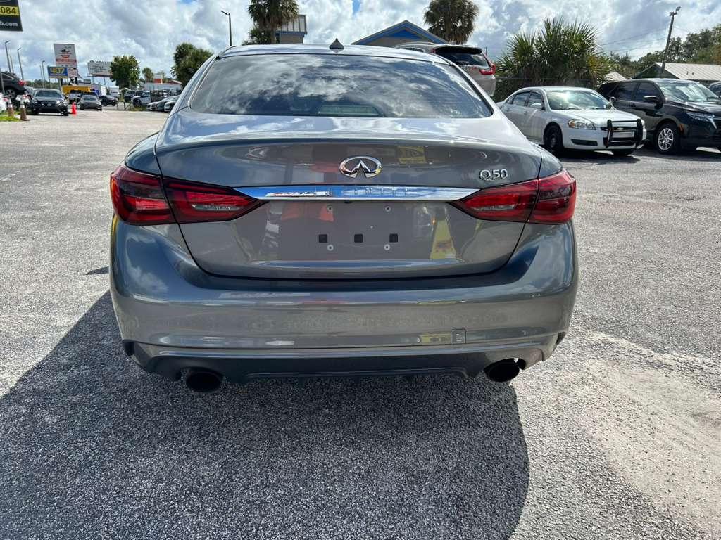 Infiniti Q50 3.0t PURE RWD 2021