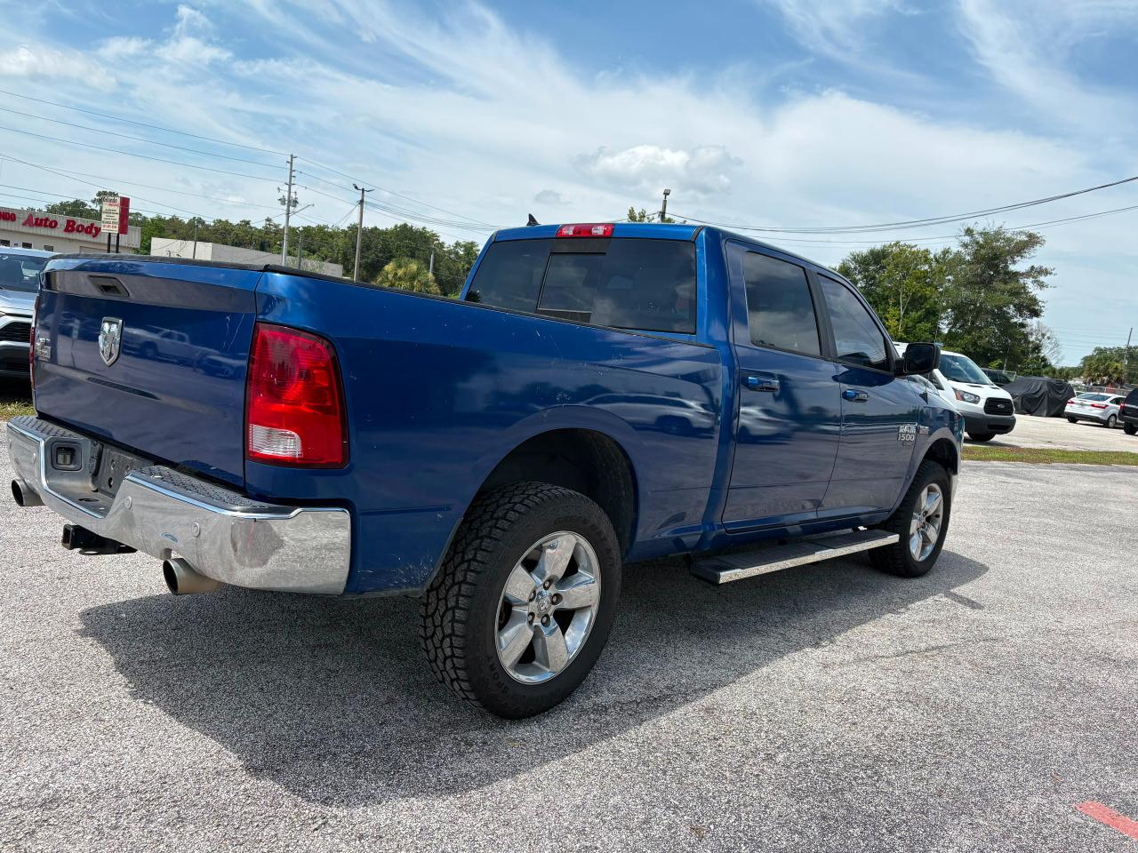 RAM 1500 Classic Big Horn 4x2 Crew Cab 6'4" Box 2019