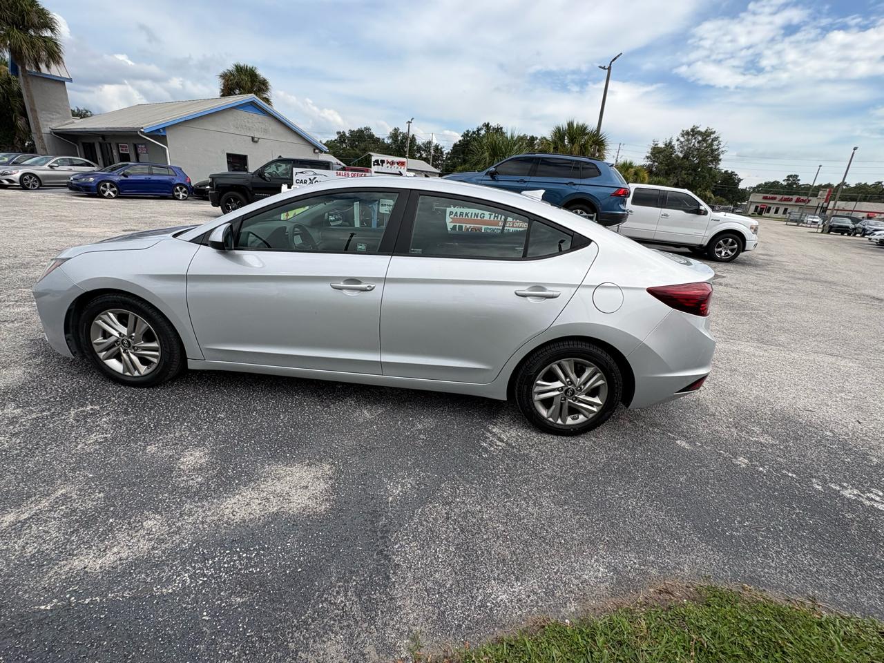 Hyundai Elantra SEL Auto 2019