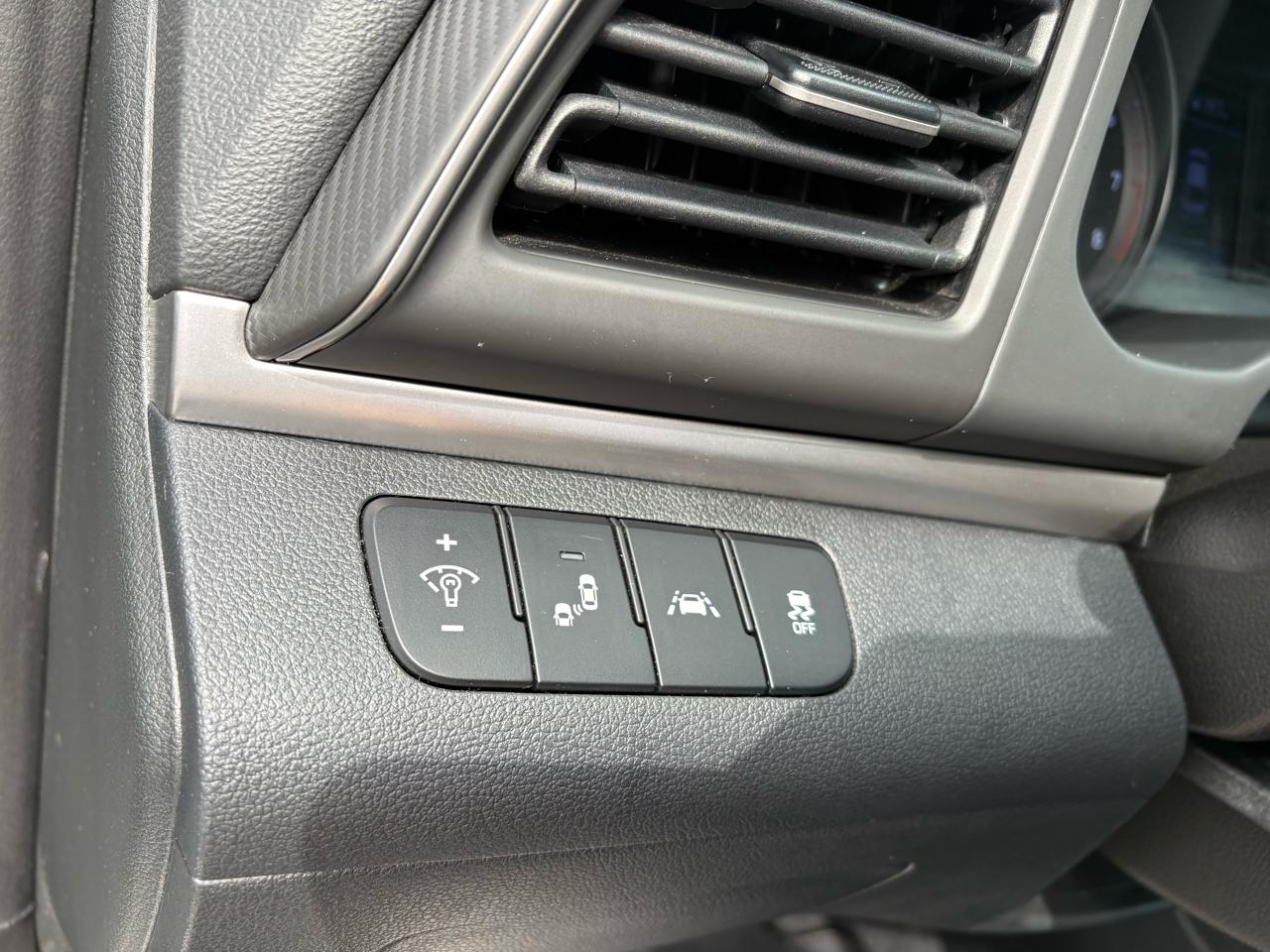 Hyundai Elantra SEL Auto 2019
