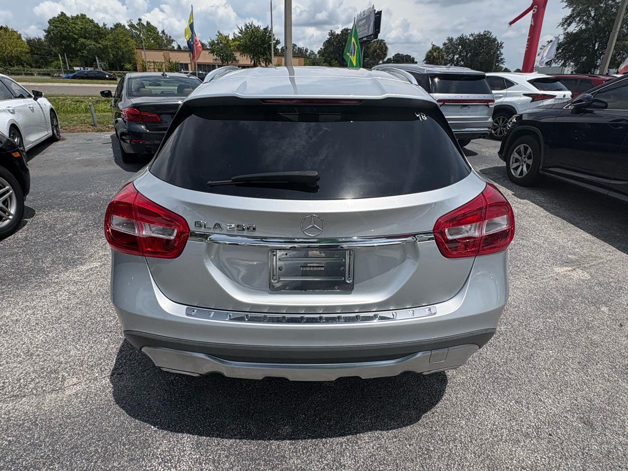 Mercedes-Benz GLA GLA 250 SUV 2020