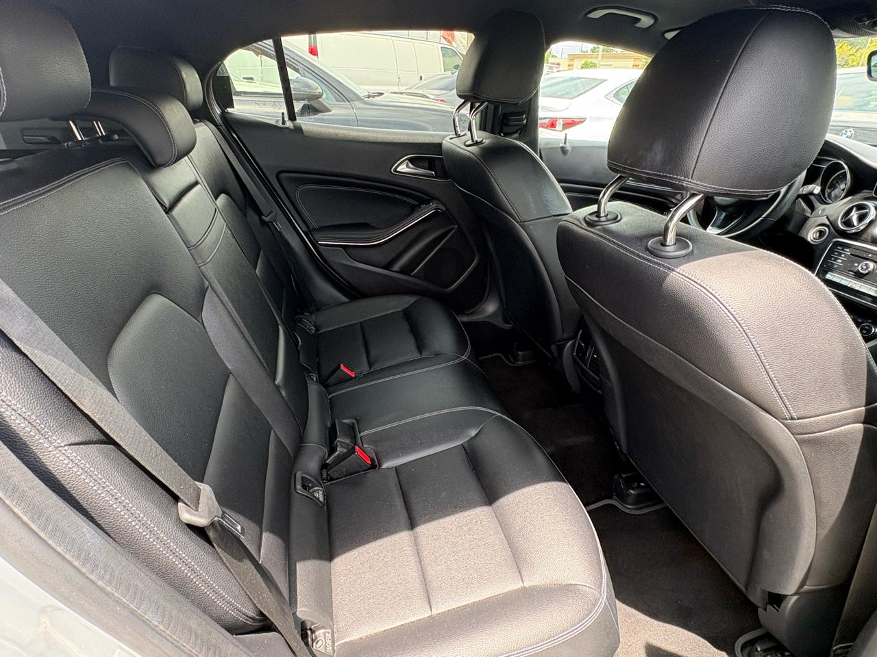 Mercedes-Benz GLA GLA 250 SUV 2020