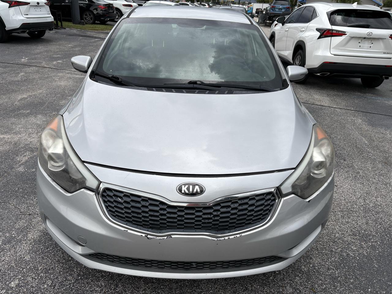 Kia Forte 4dr Sdn Auto LX 2015