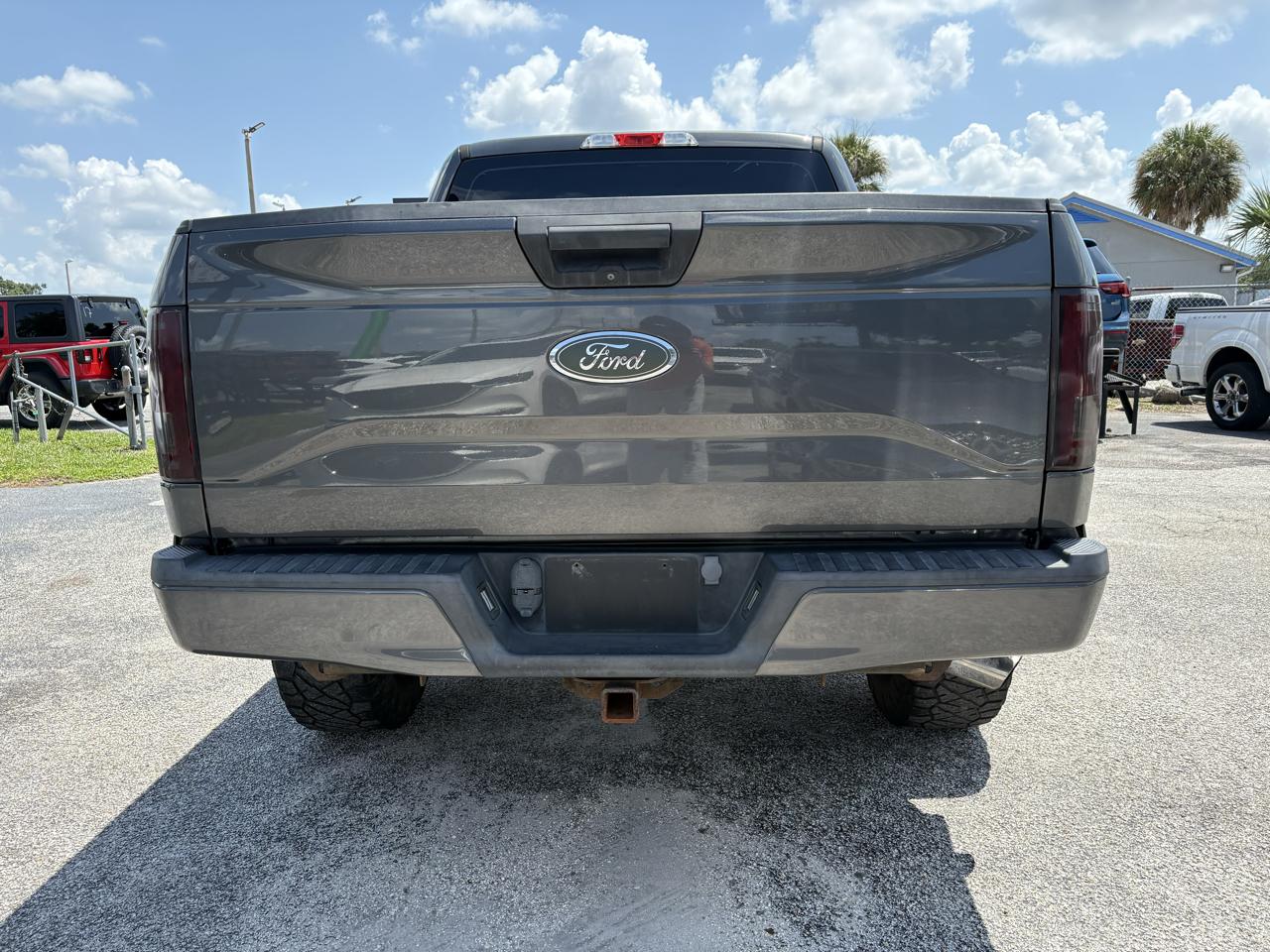 Ford F-150 2WD SuperCrew 157" Lariat 2016