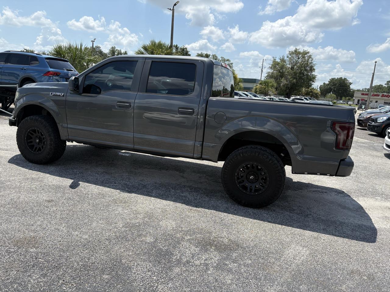 Ford F-150 2WD SuperCrew 157" Lariat 2016