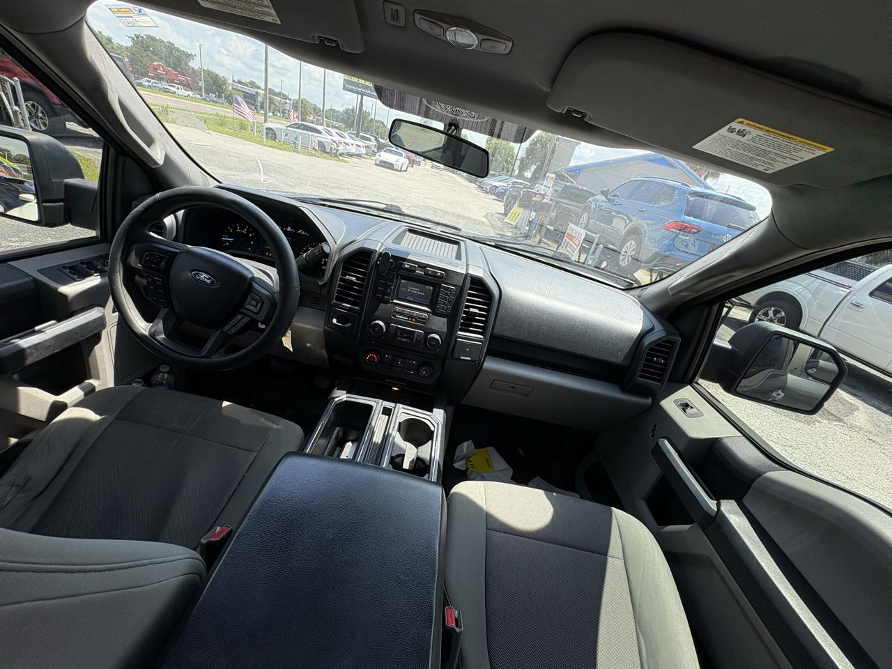 Ford F-150 2WD SuperCrew 157" Lariat 2016