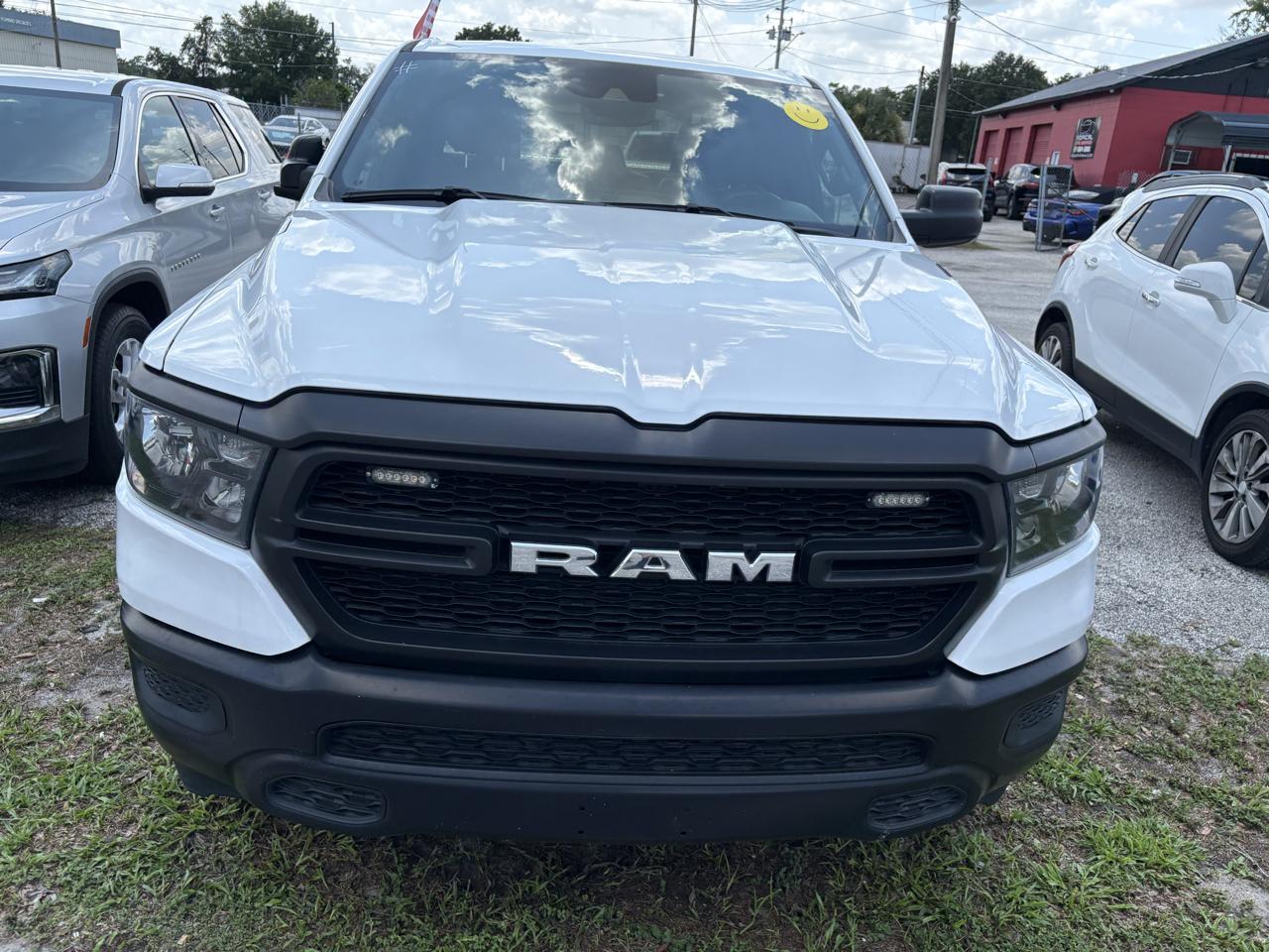 RAM 1500 Big Horn 4x2 Quad Cab 6'4" Box 2021