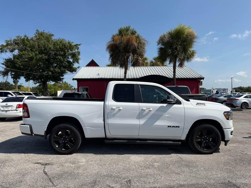 RAM 1500 Classic SLT 4x2 Crew Cab 6'4" Box 2019