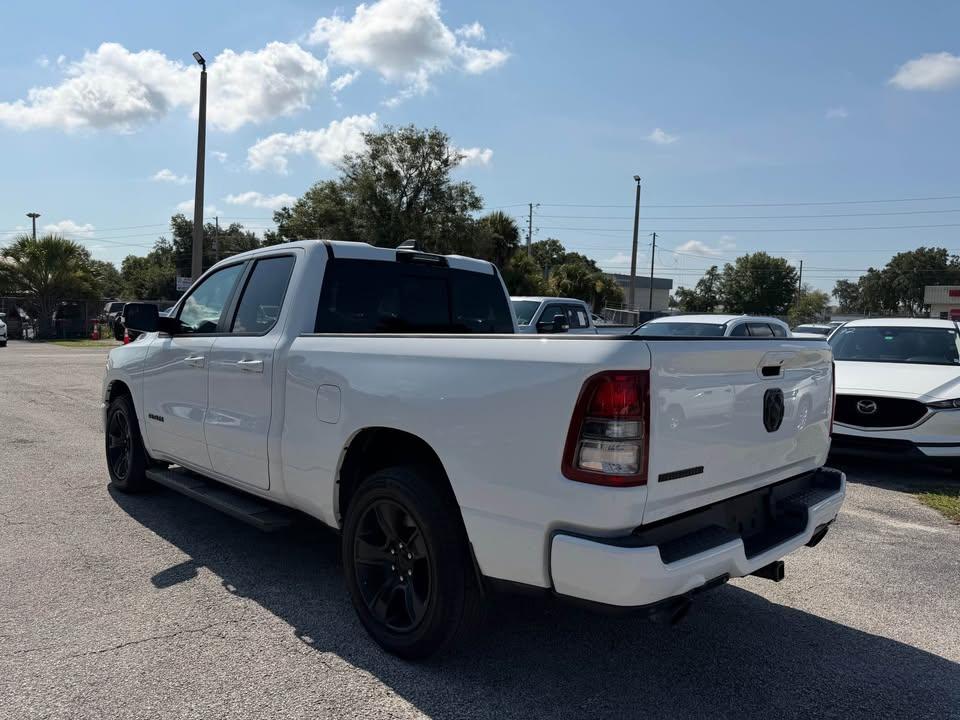 RAM 1500 Classic SLT 4x2 Crew Cab 6'4" Box 2019
