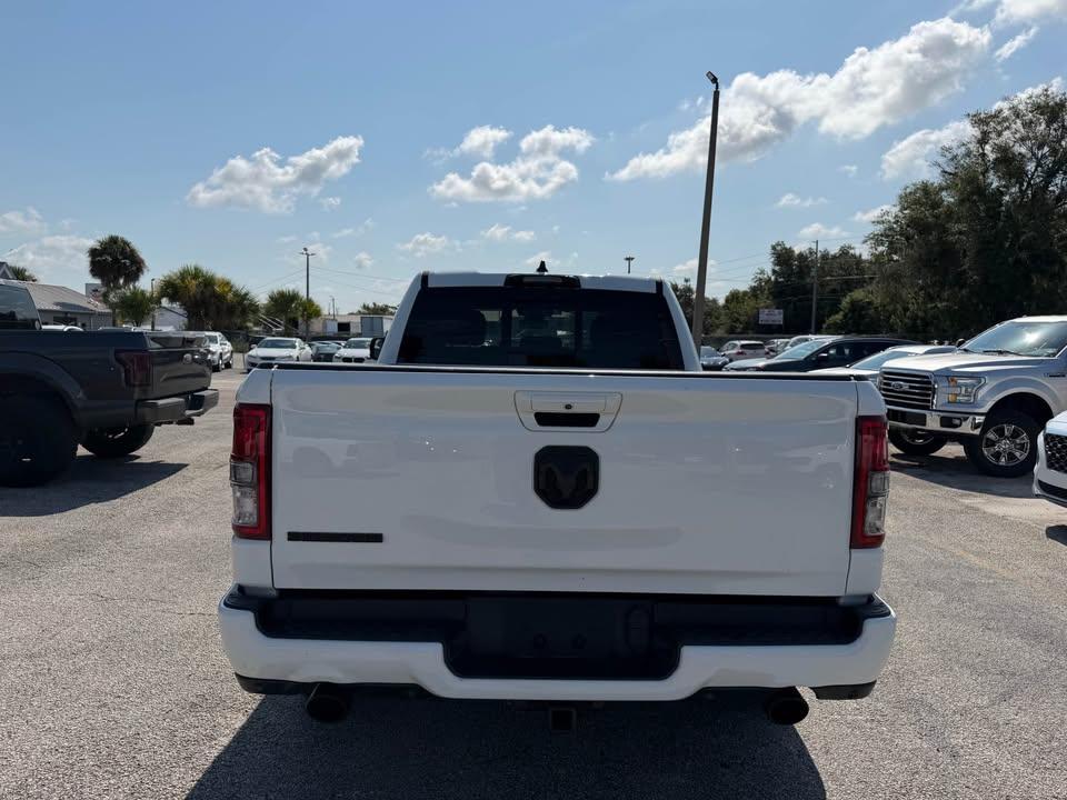 RAM 1500 Classic SLT 4x2 Crew Cab 6'4" Box 2019