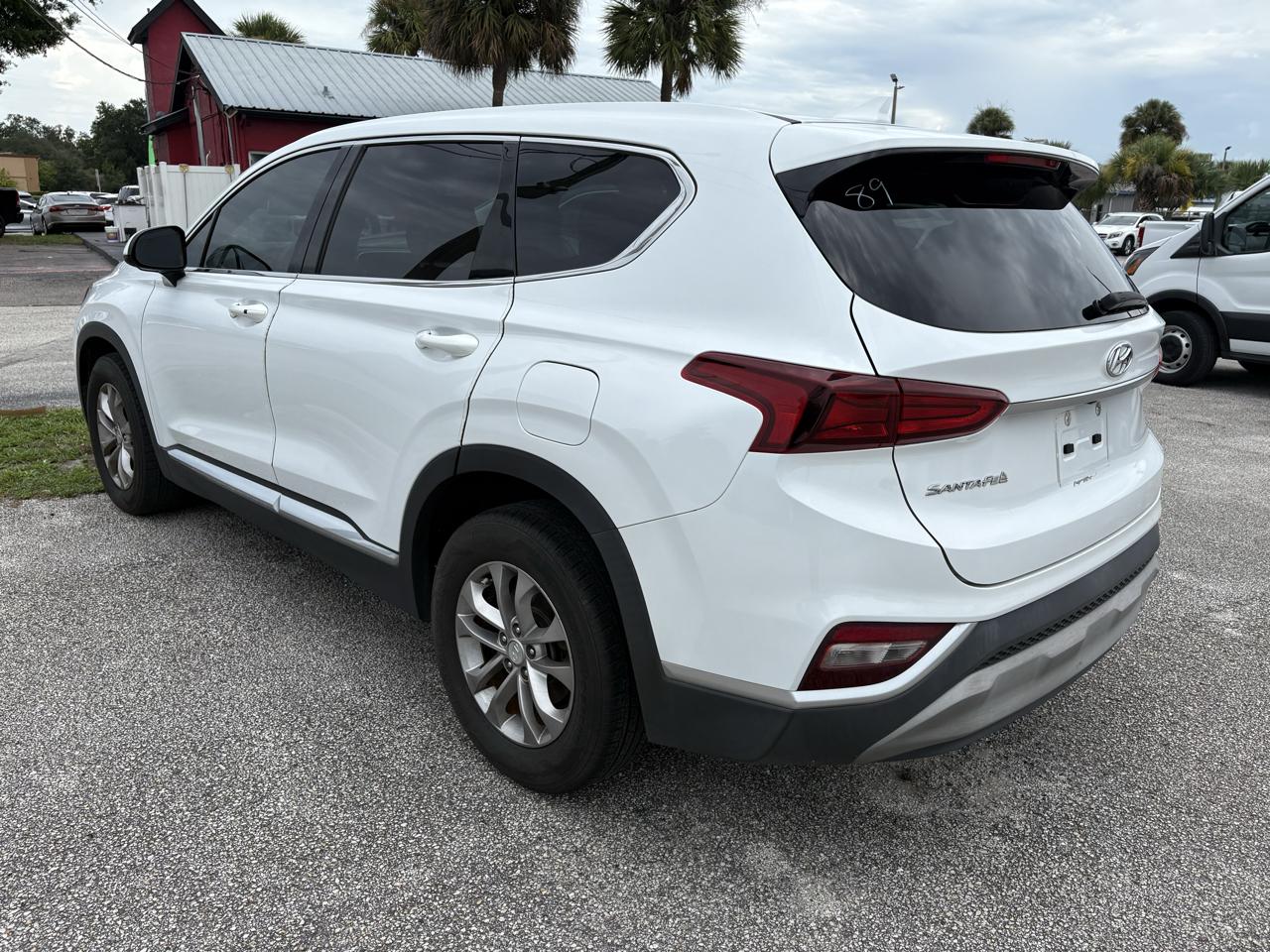 Hyundai Santa Fe SEL 2.4L Auto FWD 2020