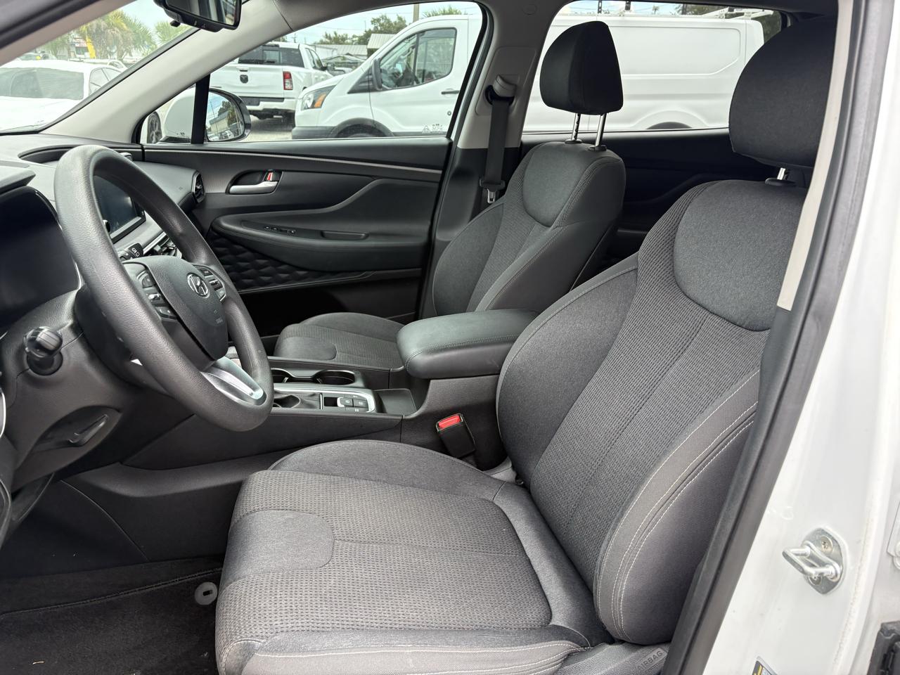 Hyundai Santa Fe SEL 2.4L Auto FWD 2020