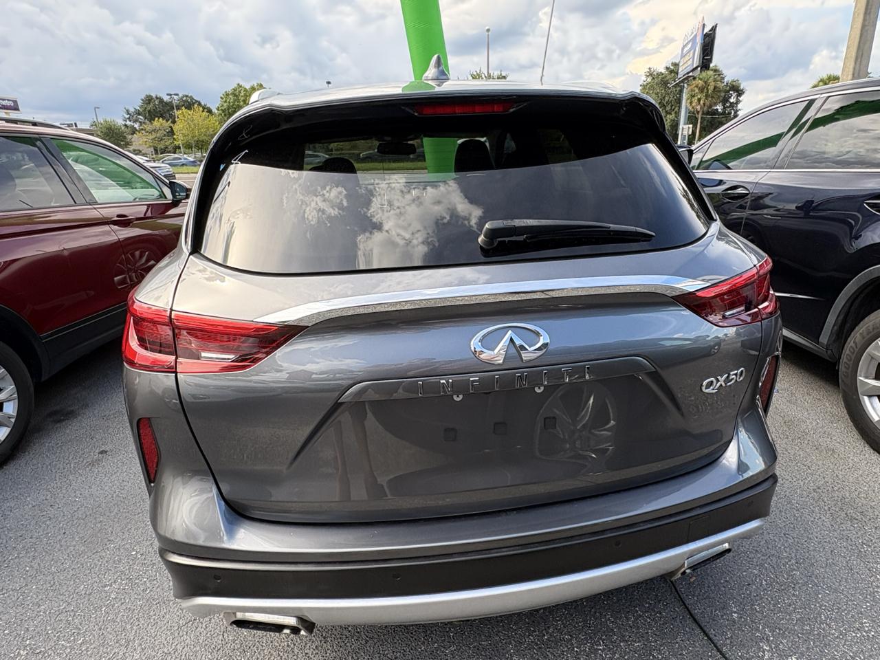 Infiniti QX50 LUXE FWD 2021