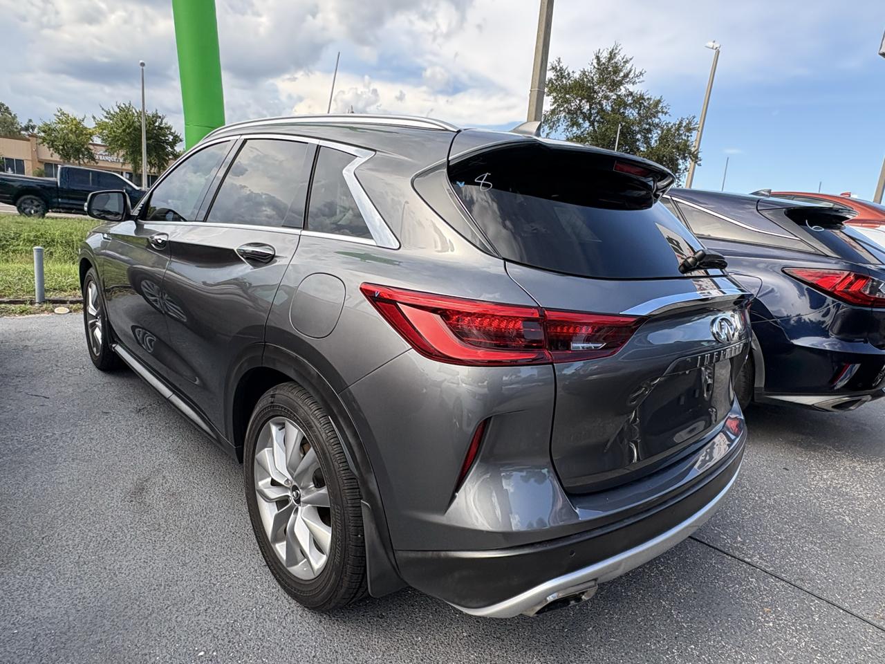 Infiniti QX50 LUXE FWD 2021