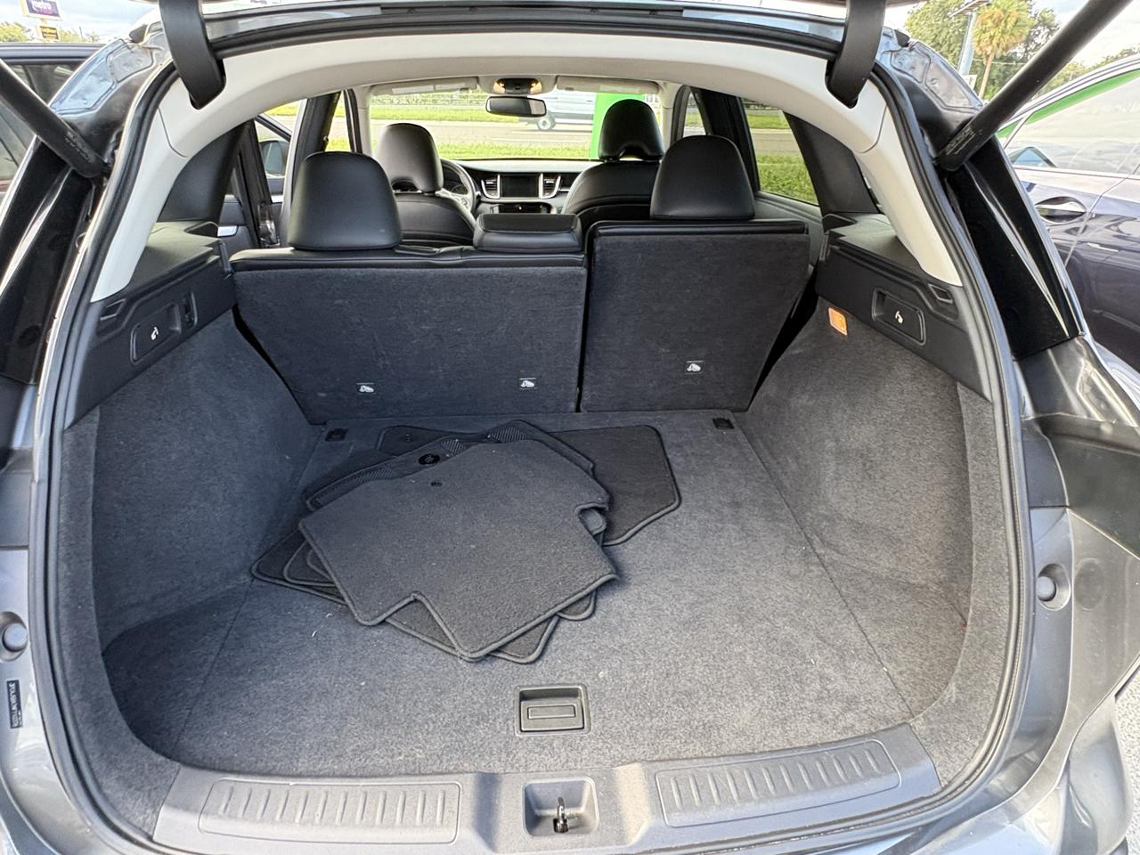 Infiniti QX50 LUXE FWD 2021