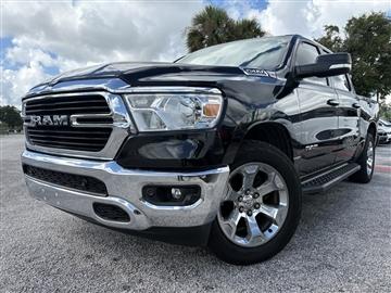 2019 RAM 1500 Big Horn/Lone Star 4x4 Crew Cab 5'7" Box