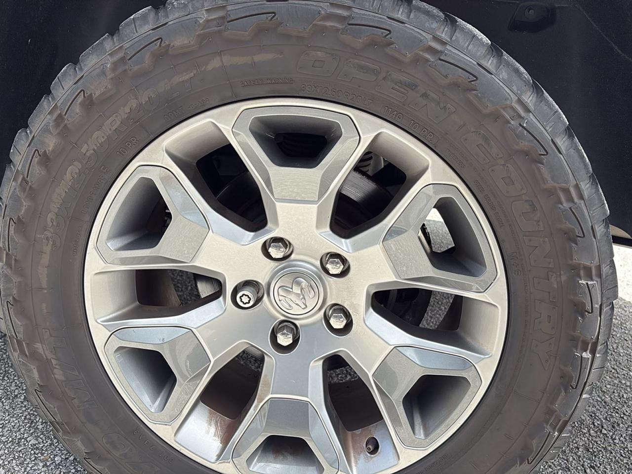 RAM 1500 Limited 4x4 Crew Cab 5'7" Box *Ltd Avail* 2018