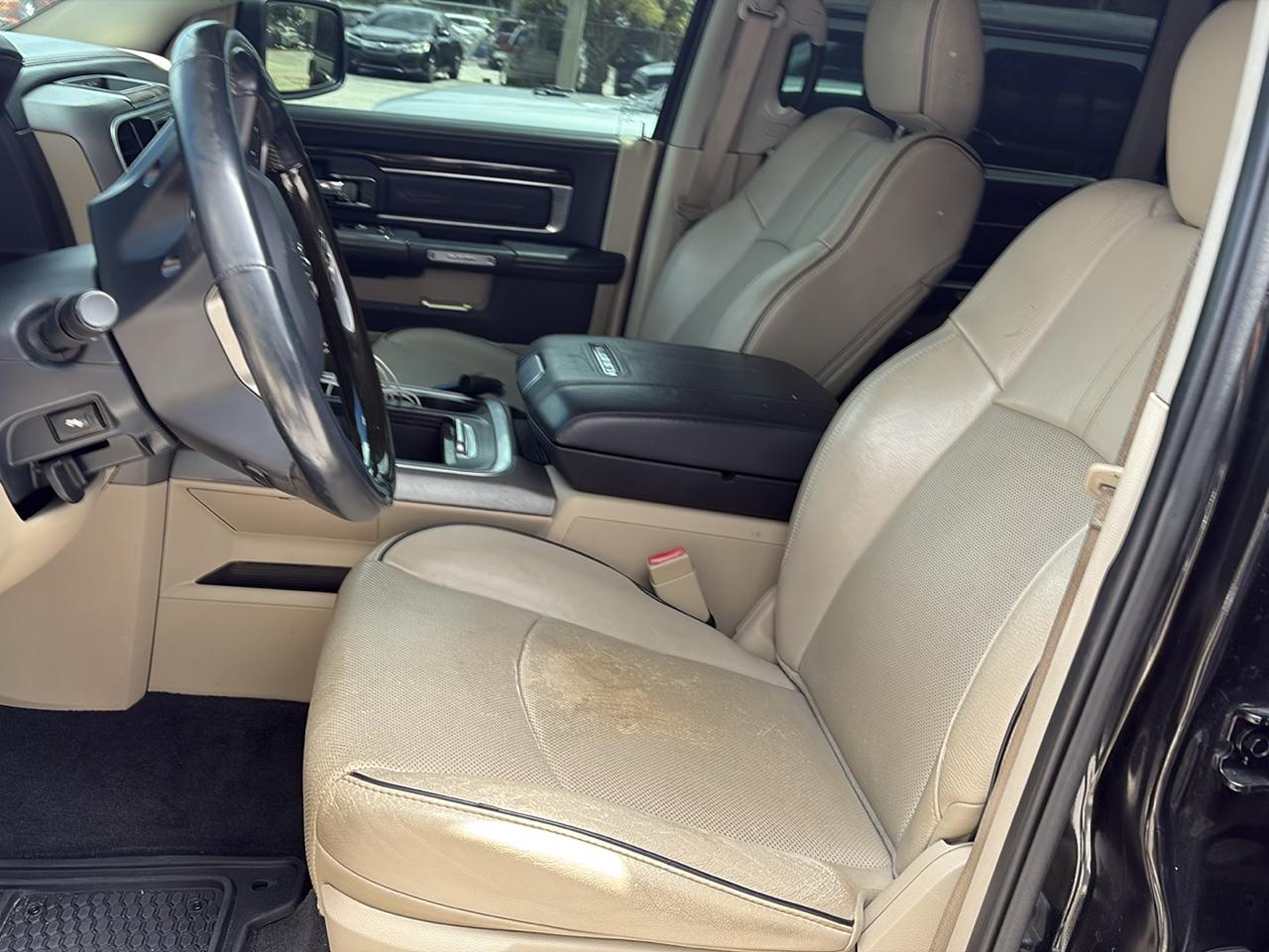 RAM 1500 Limited 4x4 Crew Cab 5'7" Box *Ltd Avail* 2018
