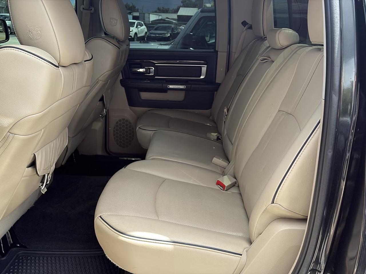 RAM 1500 Limited 4x4 Crew Cab 5'7" Box *Ltd Avail* 2018