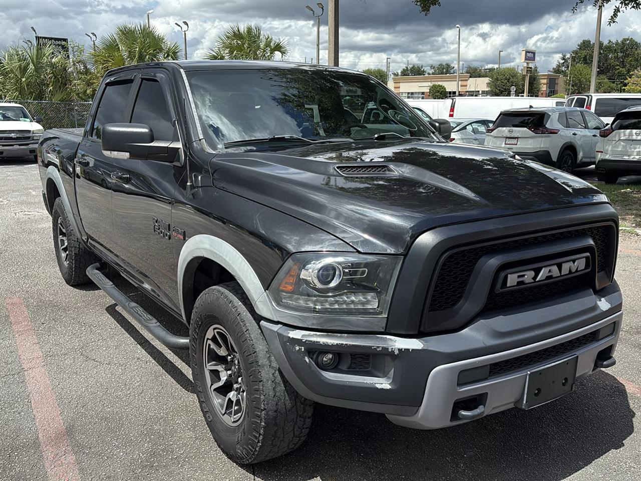 RAM 1500 4WD Crew Cab 140.5" Rebel 2016
