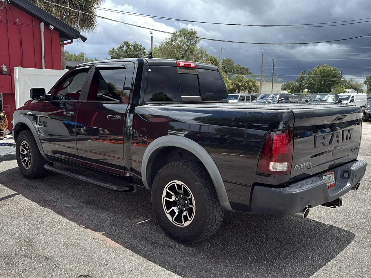 RAM 1500 4WD Crew Cab 140.5" Rebel 2016