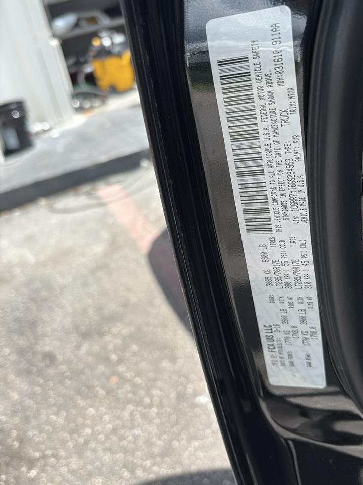 RAM 1500 4WD Crew Cab 140.5" Rebel 2016