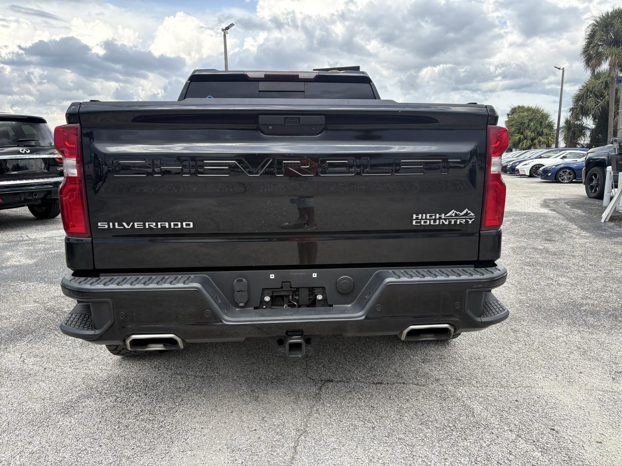Chevrolet Silverado 1500 2WD Crew Cab 147" High Country 2021