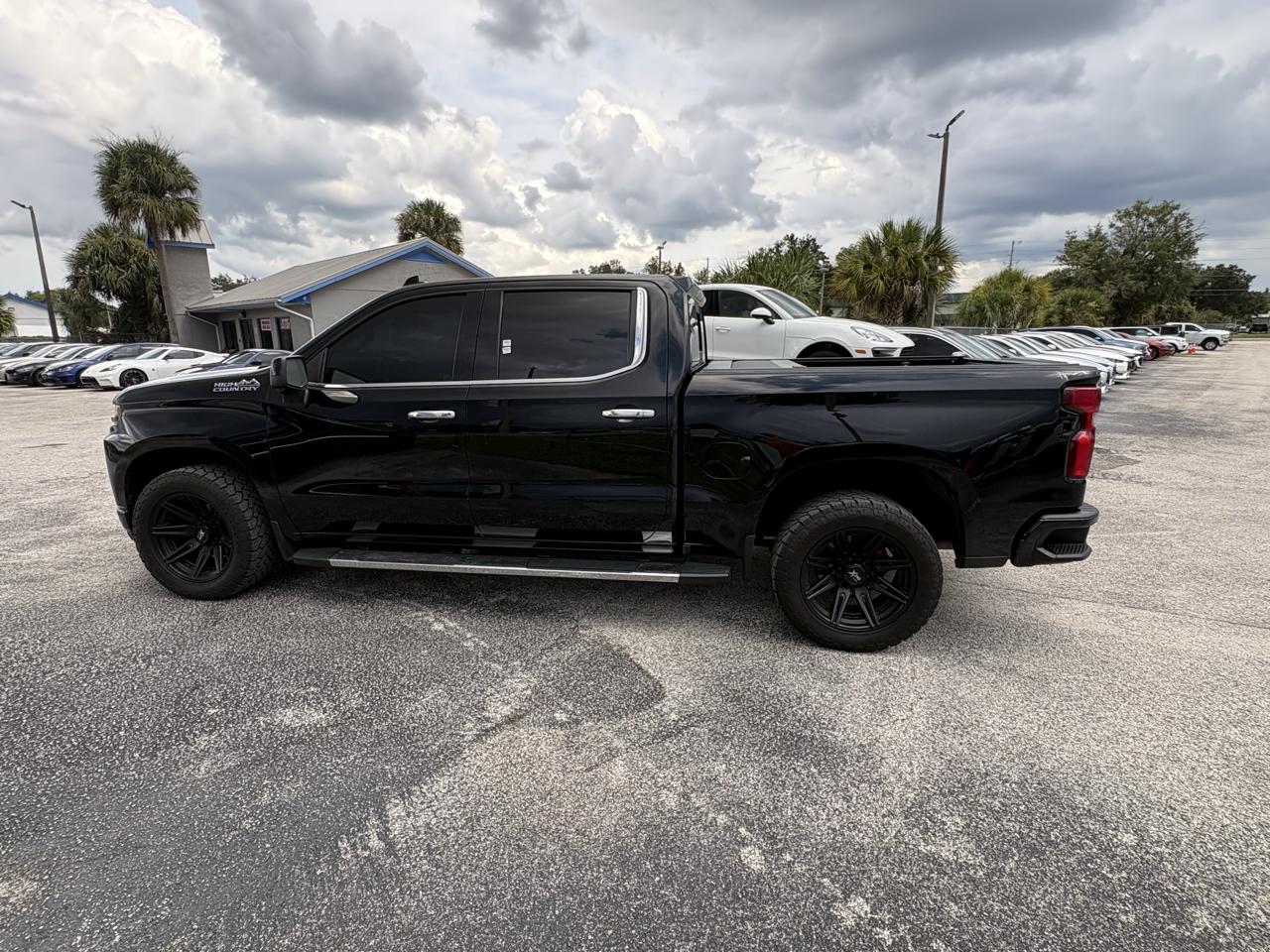 Chevrolet Silverado 1500 2WD Crew Cab 147" High Country 2021