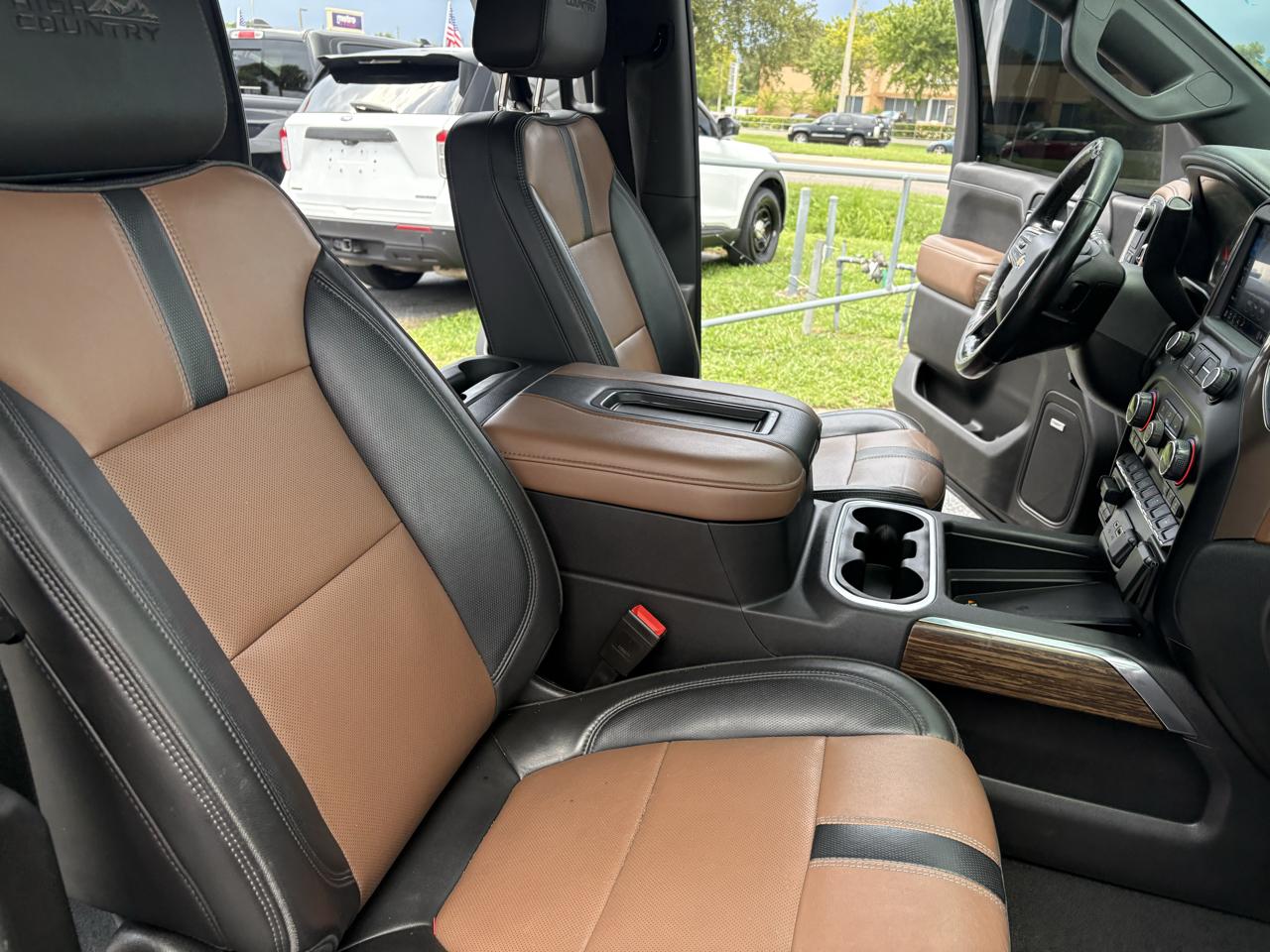 Chevrolet Silverado 1500 2WD Crew Cab 147" High Country 2021