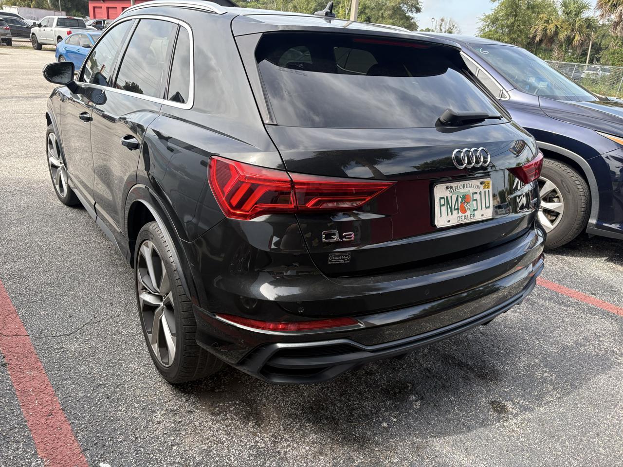 Audi Q3 S line Premium Plus 45 TFSI quattro 2020
