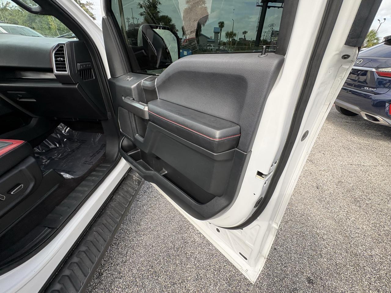 Ford F-150 2WD SuperCrew 157" King Ranch 2016
