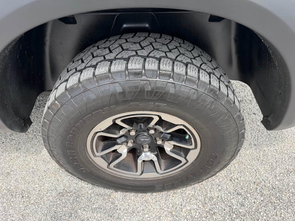 RAM 1500 4WD Crew Cab 140.5" Rebel 2016