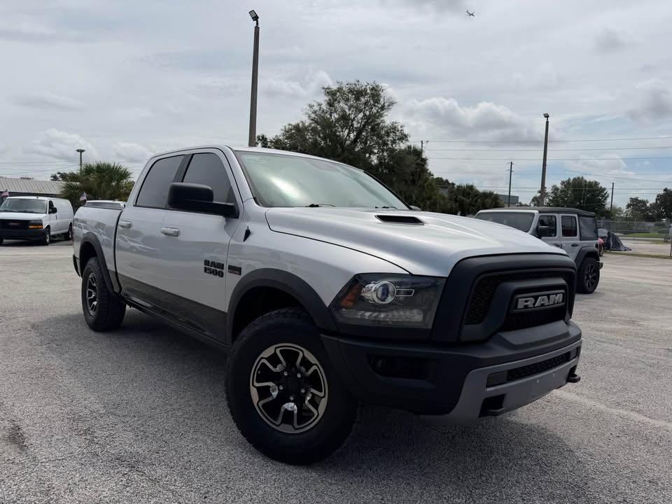 RAM 1500 4WD Crew Cab 140.5" Rebel 2016
