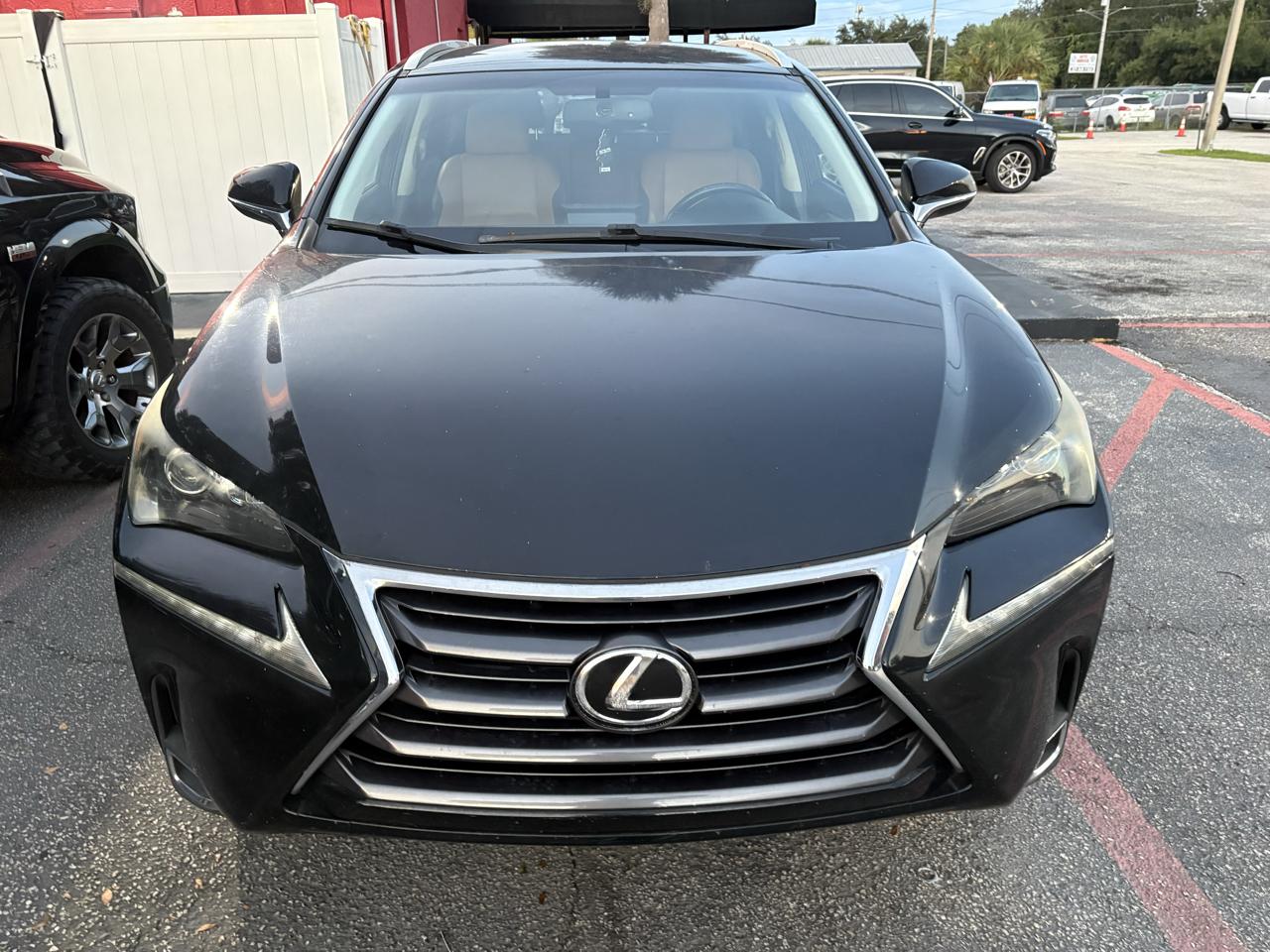 Lexus NX 200t FWD 4dr 2015