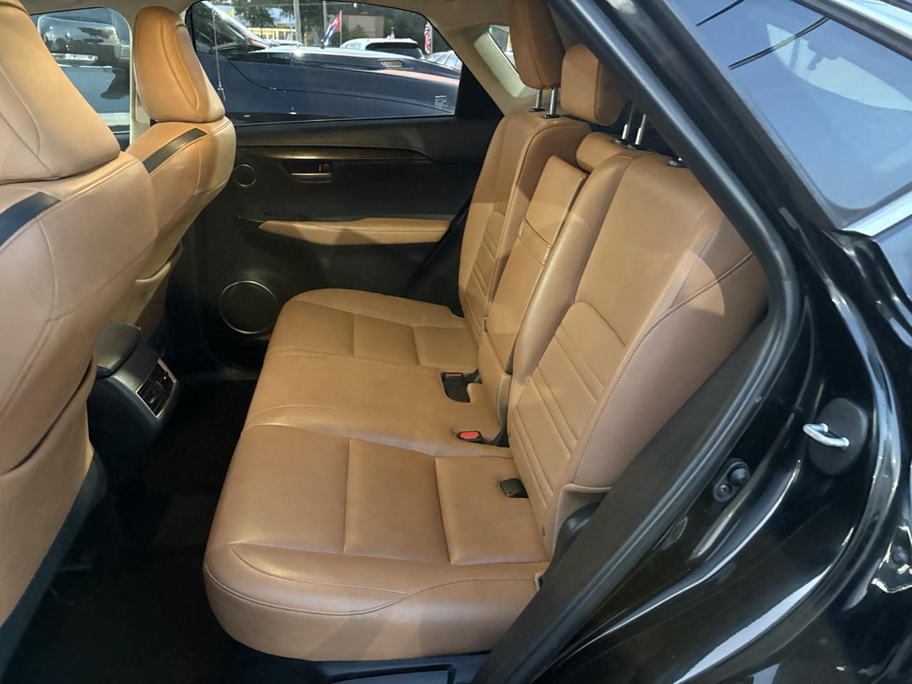 Lexus NX 200t FWD 4dr 2015