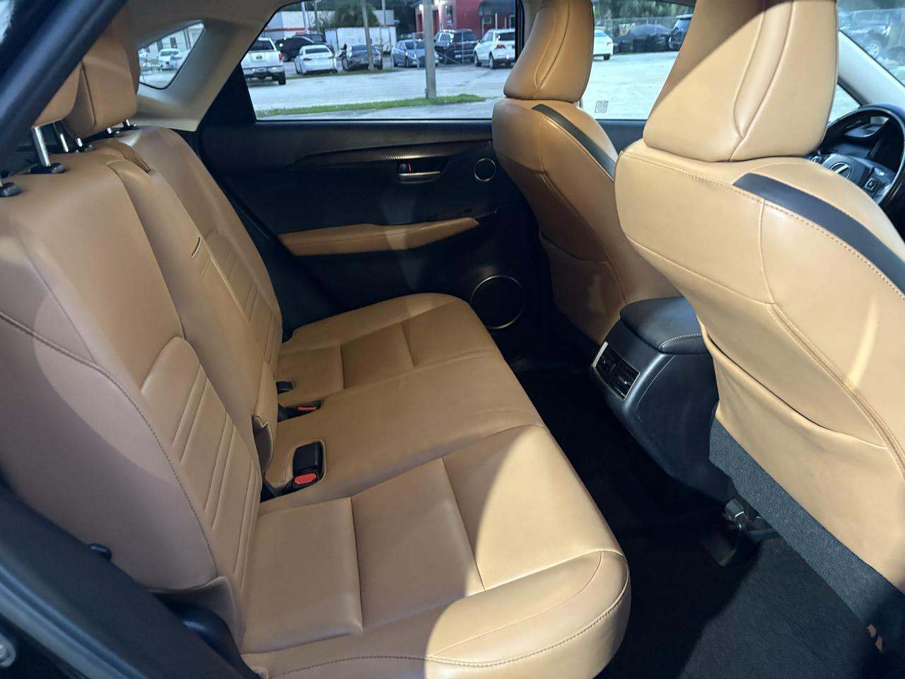 Lexus NX 200t FWD 4dr 2015