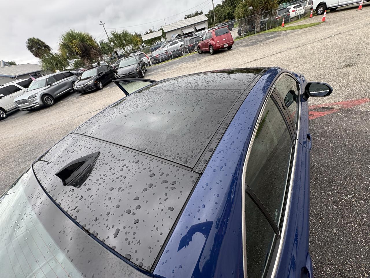 Toyota Camry photo 14