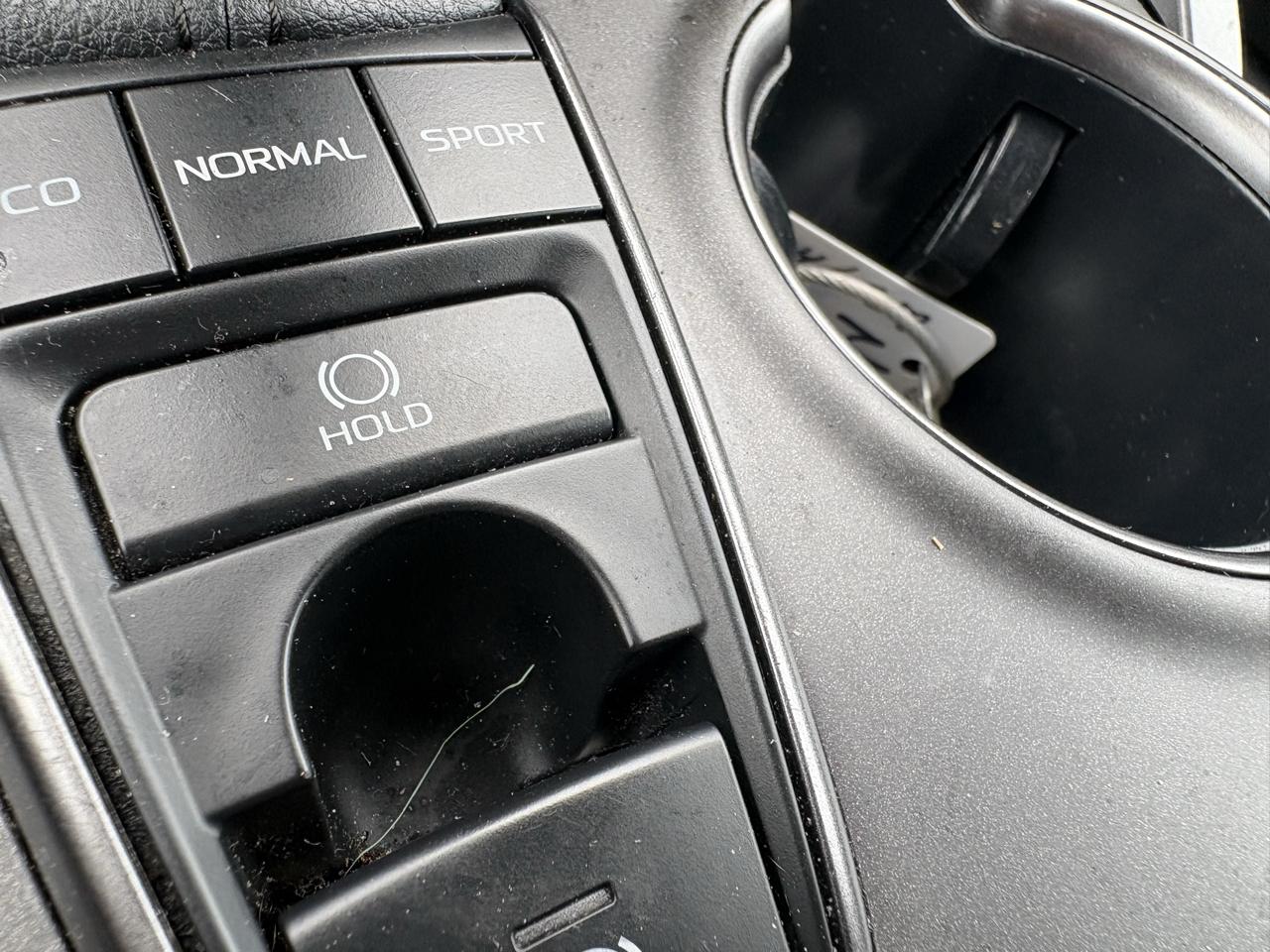 Toyota Camry photo 25