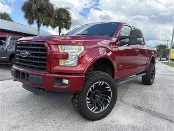 2015 Ford F-150 4WD SuperCrew 145" Lariat