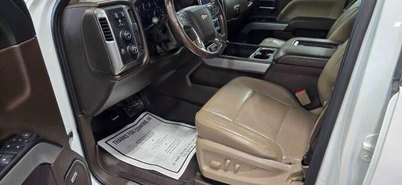 Chevrolet Silverado 1500 LTZ Crew Cab 4WD 2017