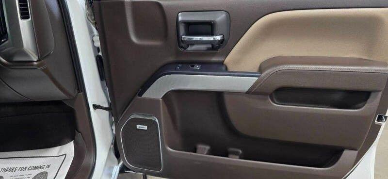 Chevrolet Silverado 1500 LTZ Crew Cab 4WD 2017