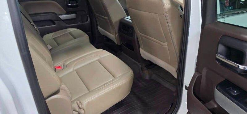 Chevrolet Silverado 1500 LTZ Crew Cab 4WD 2017