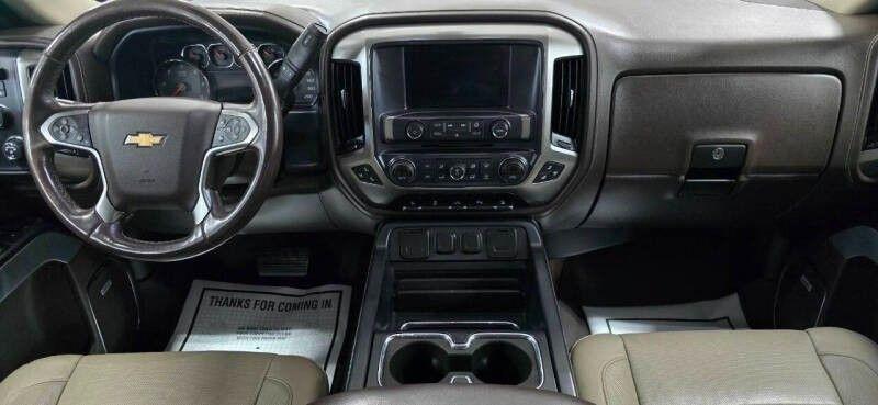 Chevrolet Silverado 1500 LTZ Crew Cab 4WD 2017