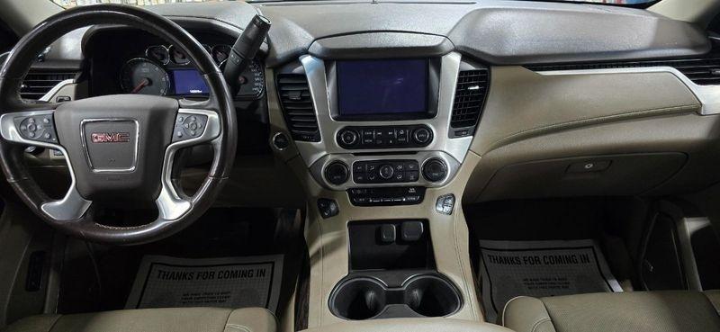 GMC Yukon SLT 4WD 2015