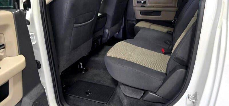 RAM 1500 Big Horn 4x4 Crew Cab 5'7" Box 2012