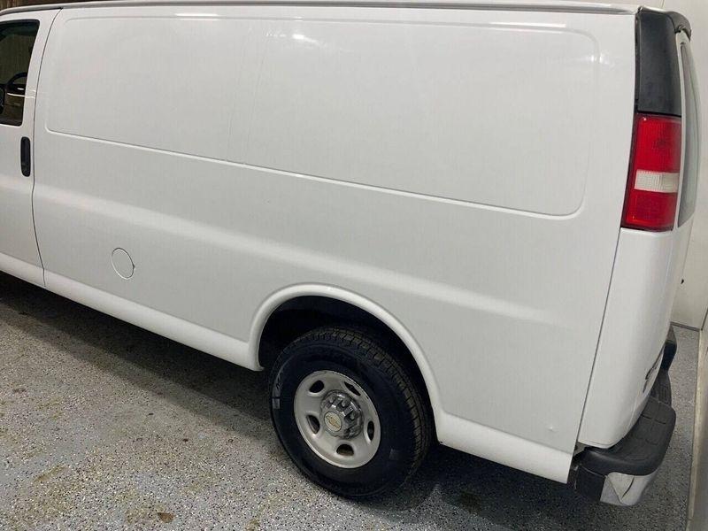 Chevrolet Express 3500 Cargo 2016
