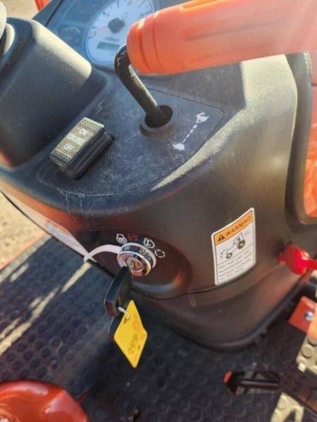 Bad Boy Tractors 1022H with Loader  2024