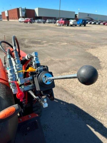 Bad Boy Tractors 3026H with Loader  2024