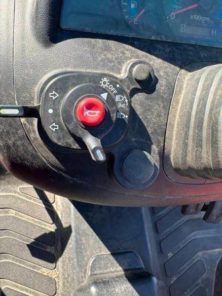 Bad Boy Tractors 3026H with Loader  2024